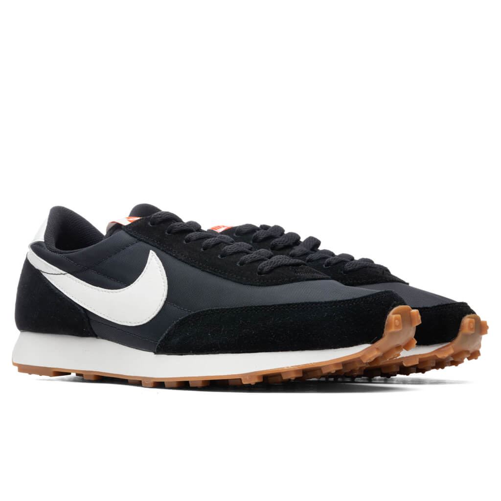 Women's Daybreak - Black/Summit White