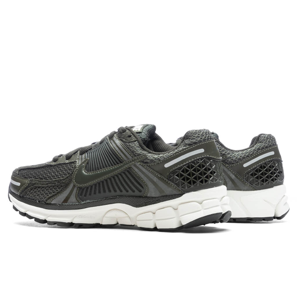 Women's Zoom Vomero 5 - Cargo Khaki/Sequoia/Metallic Silver