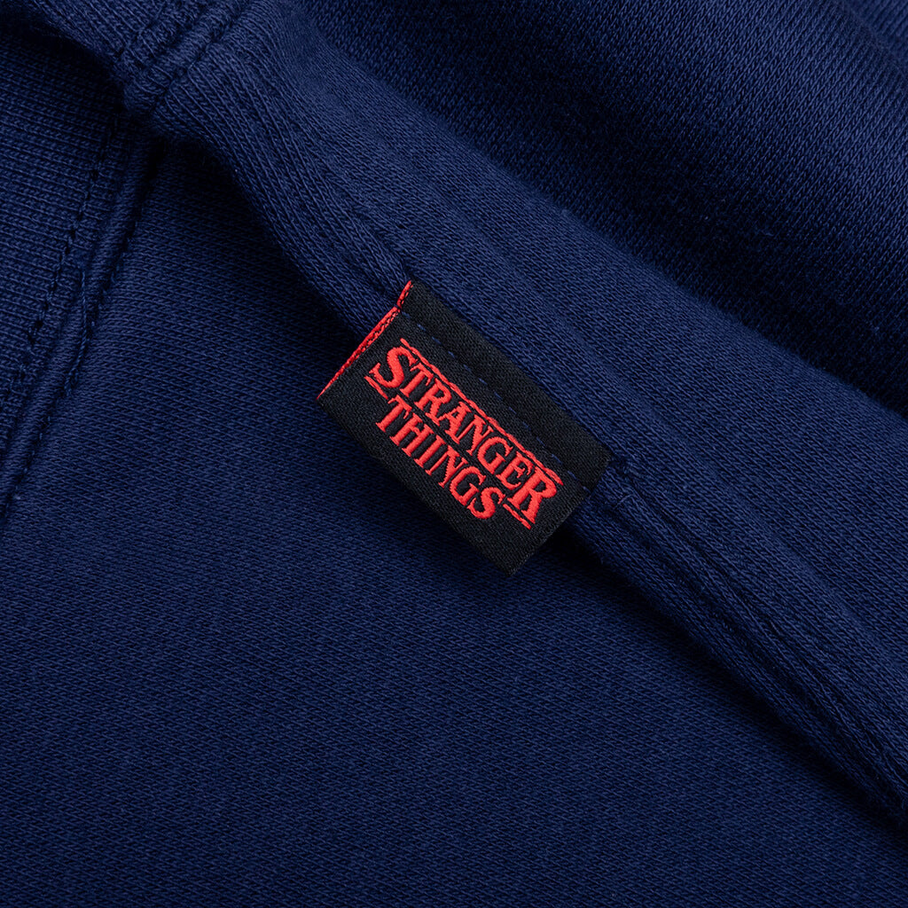 Nike x Stranger Things Fleece Crew - Midnight Navy/Soft Yellow