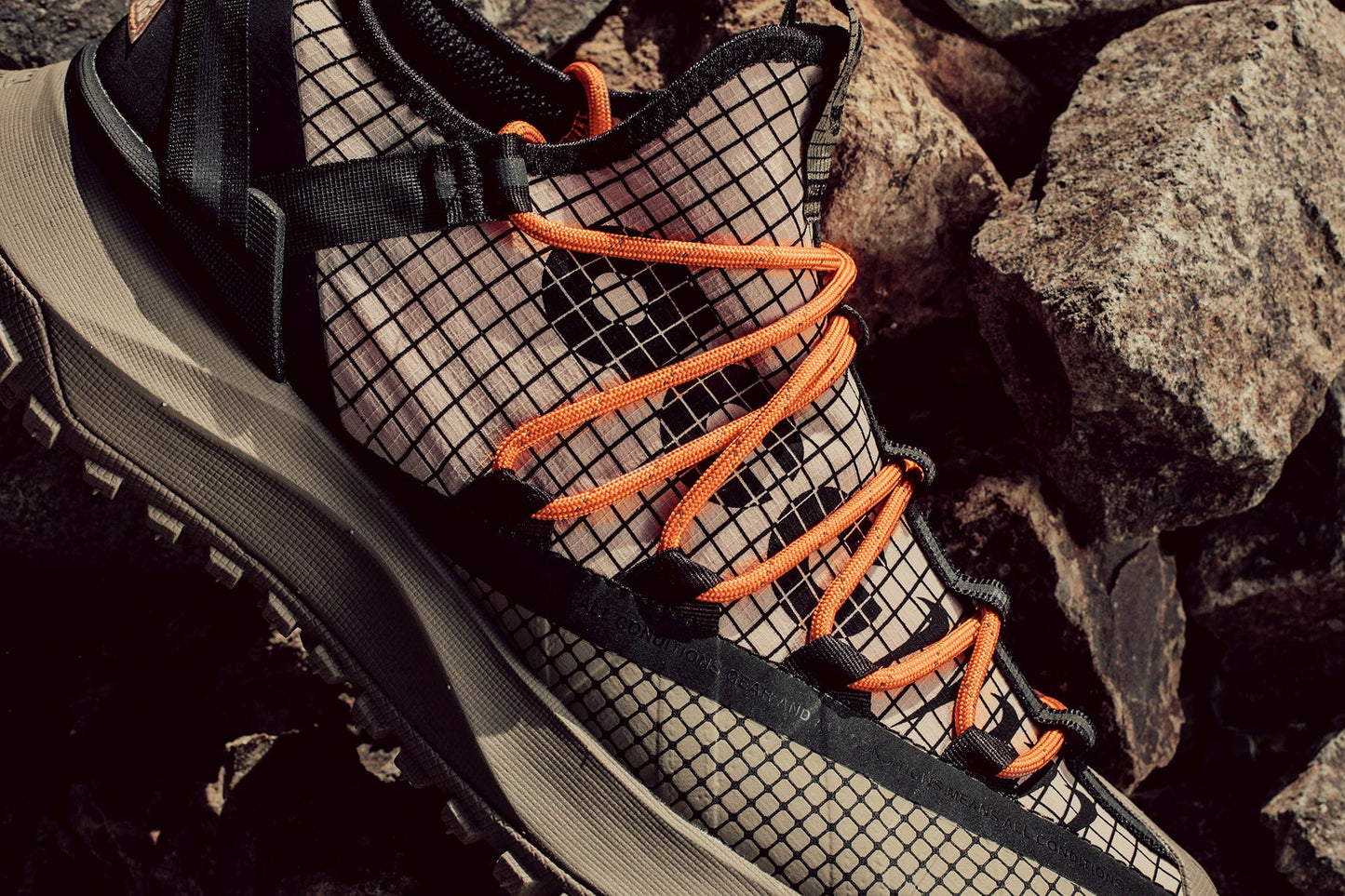 ACG Mountain Fly Low - Fossil Stone/Black
