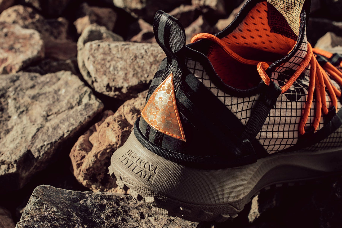 ACG Mountain Fly Low - Fossil Stone/Black