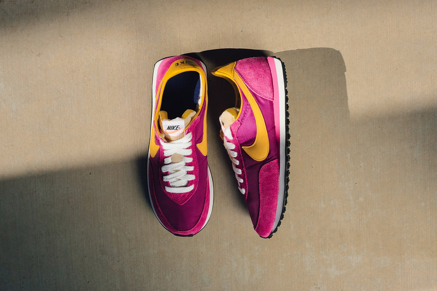 Waffle Trainer 2 SP - Fireberry/Electro Orange