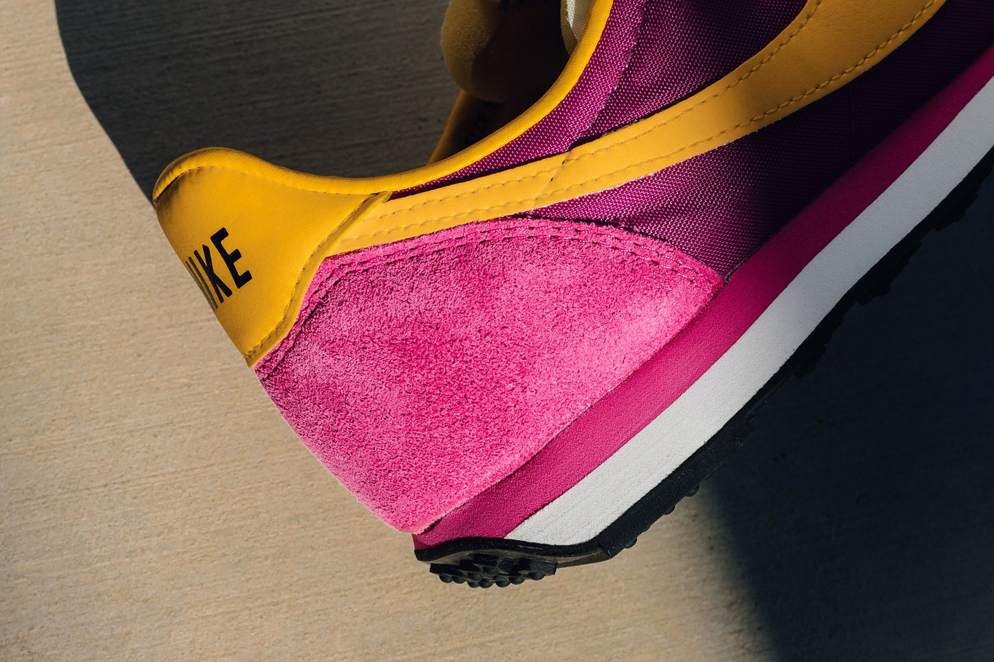 Waffle Trainer 2 SP - Fireberry/Electro Orange