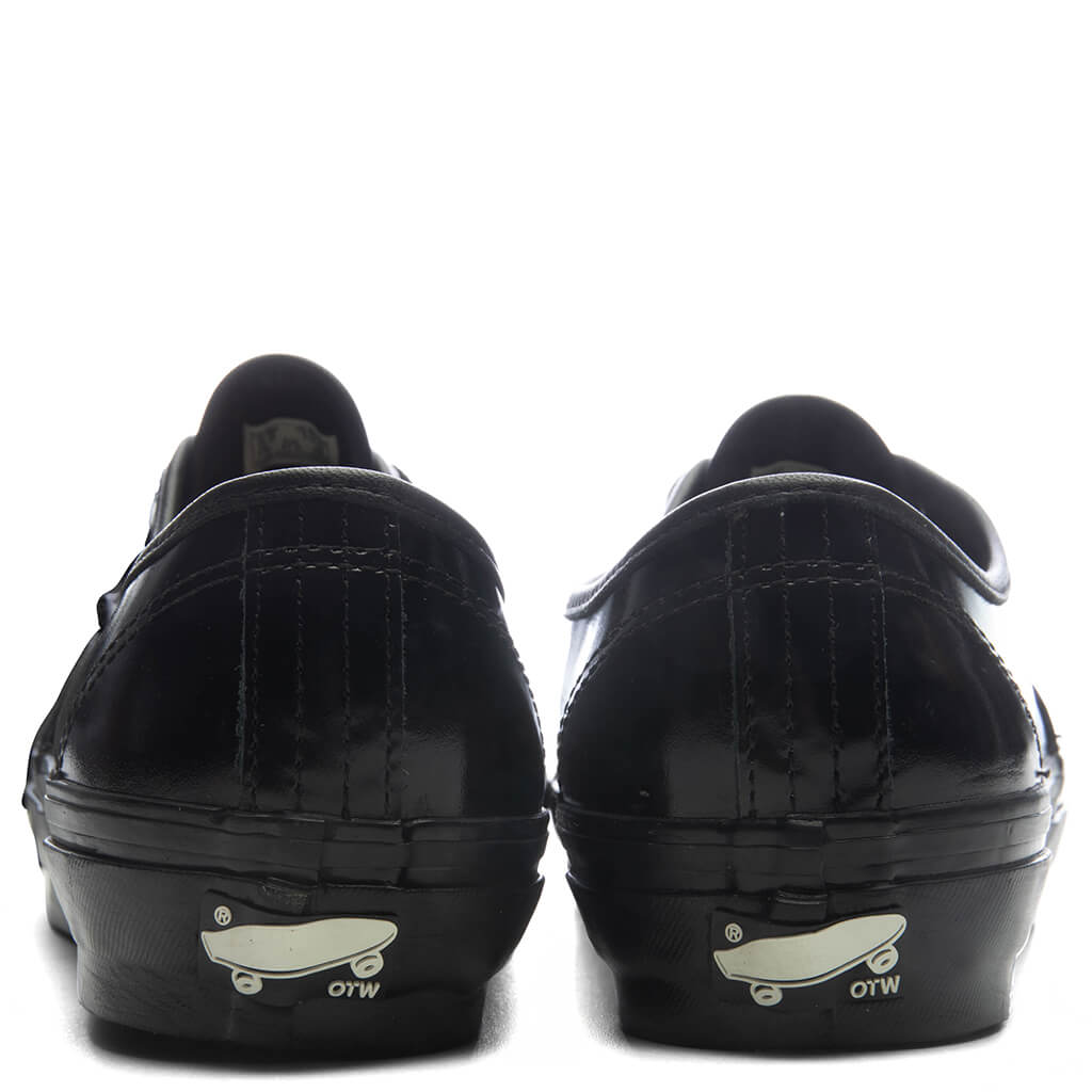 OTW Premium Authentic 44 Siped Vibram Gloss Leather - Black