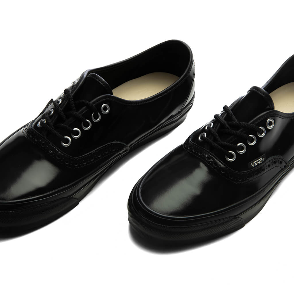OTW Premium Authentic 44 Siped Vibram Gloss Leather - Black