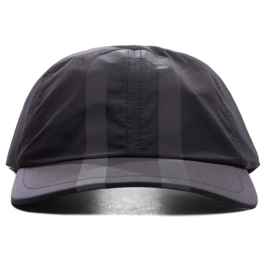 On x IKON On Cap - Magnet/Black