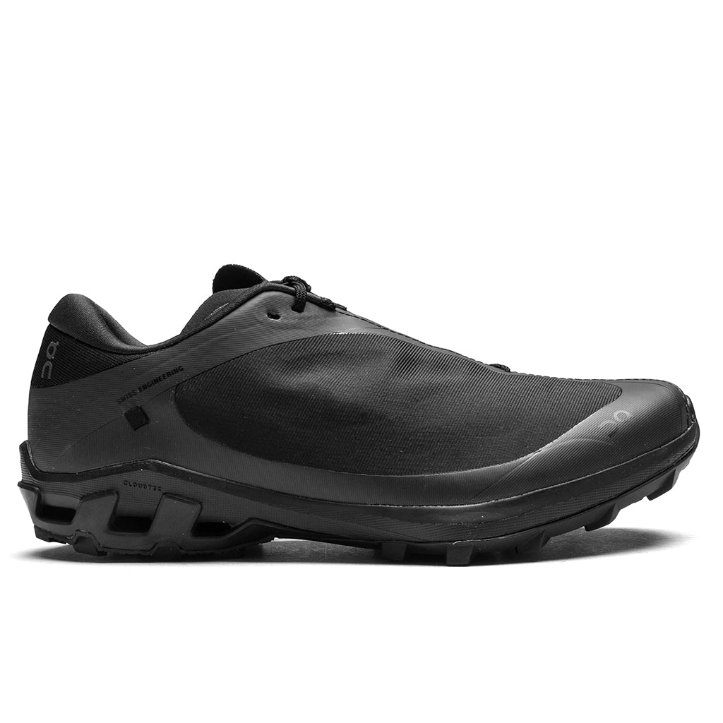 On x PAF Women's Cloudventure Peak - All Black