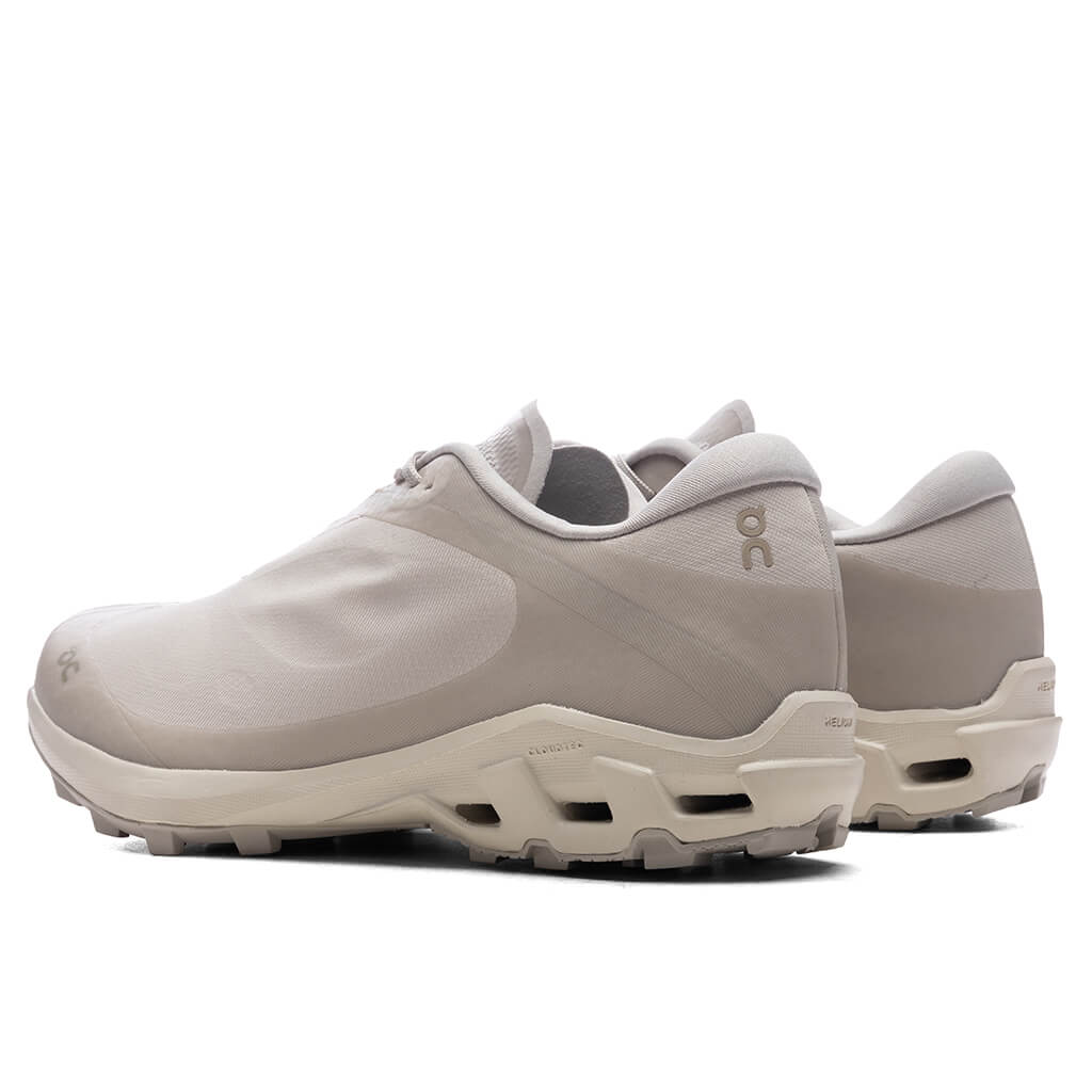 On x PAF Women's Cloudventure Peak - Ice/Moondust