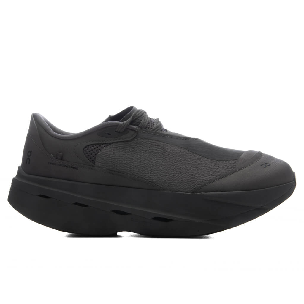 On x PAF Women's Cloudboom Volt - Ember/Pebble