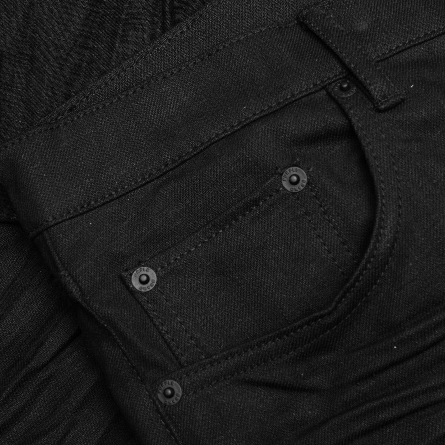 P004 Flare - Black