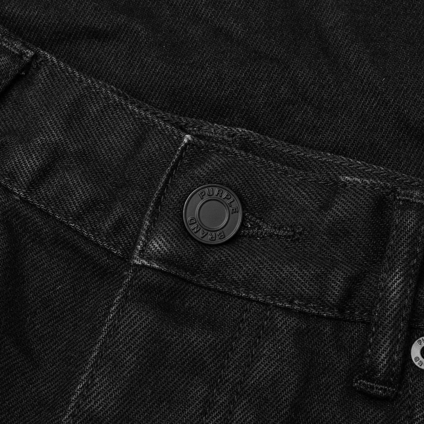 P018 - Black Rinse