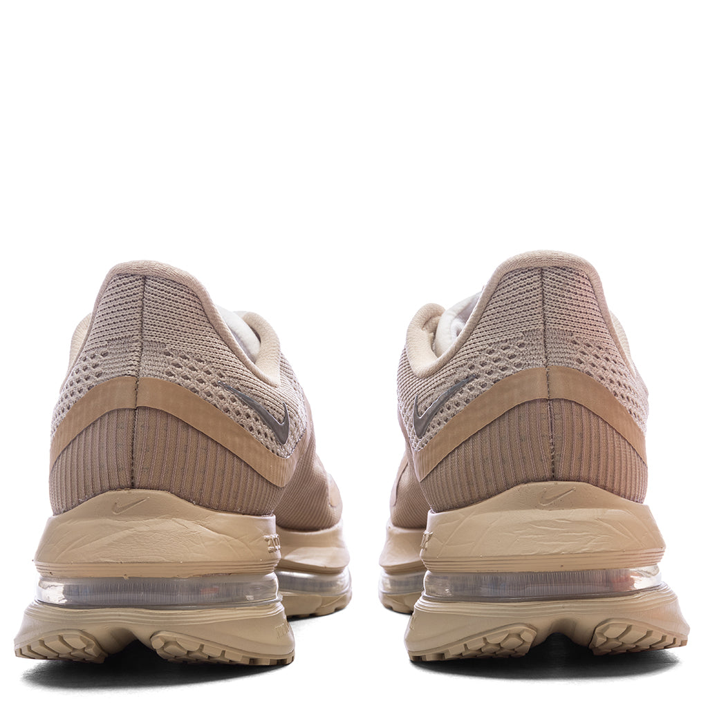 Pegasus Premium SP - Mushroom/Metallic Silver/White