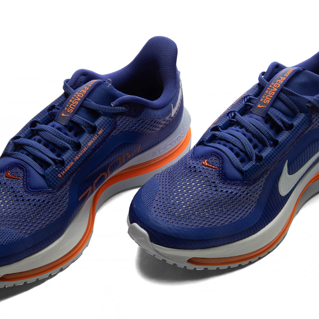 Pegasus Premium - Lapis/White/Total Orange/Off Noir