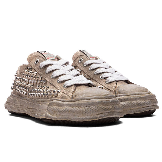 Peterson 23 Studded Low OG Sole - White
