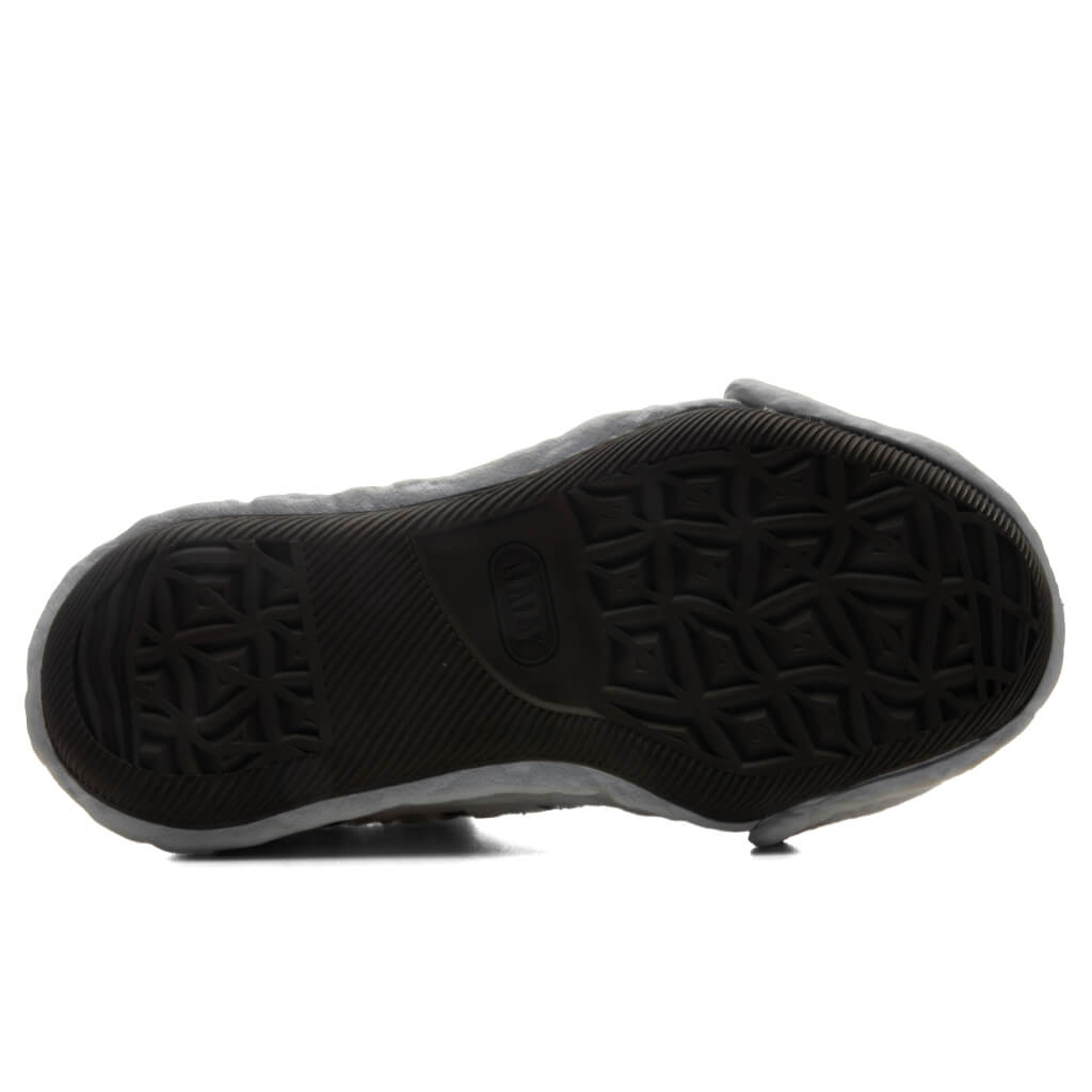 Peterson 23 Low OG Sole Embellished Canvas - White