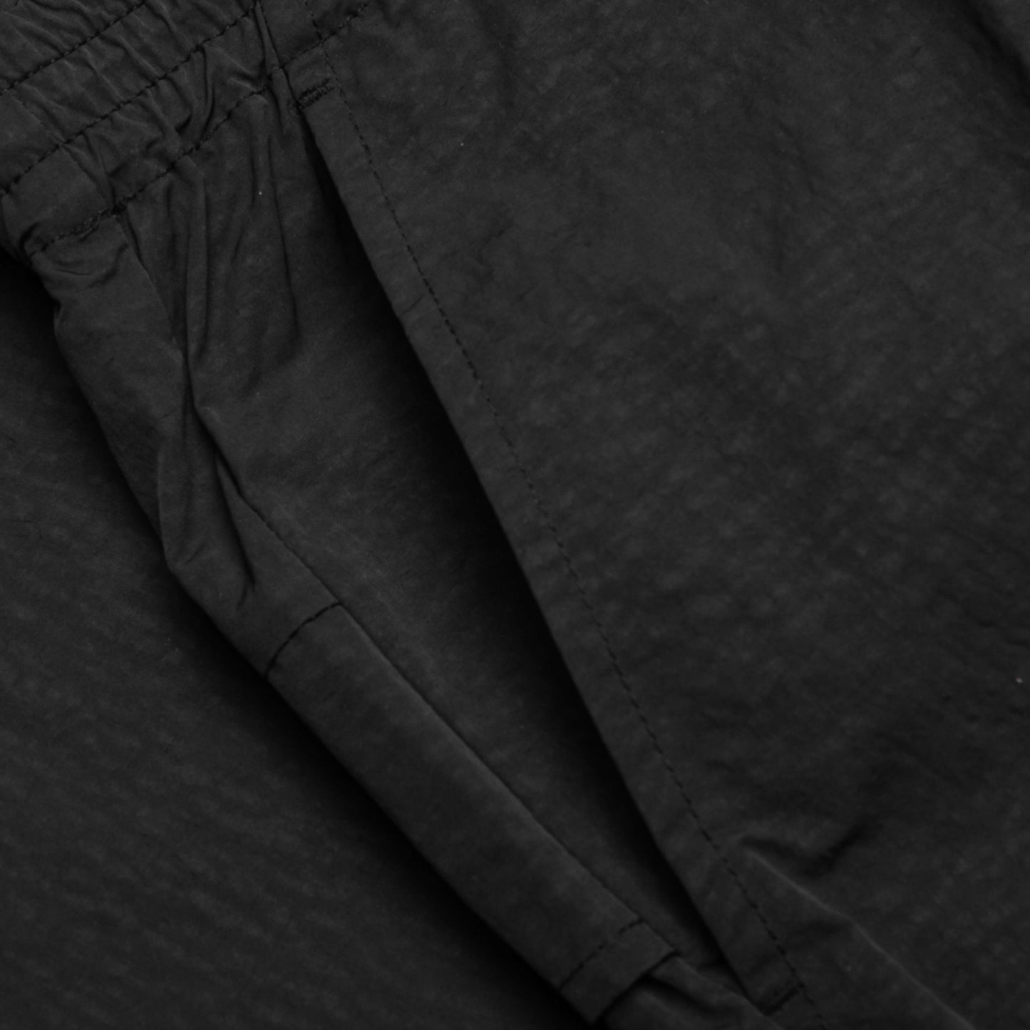 Pine Shorts - Black