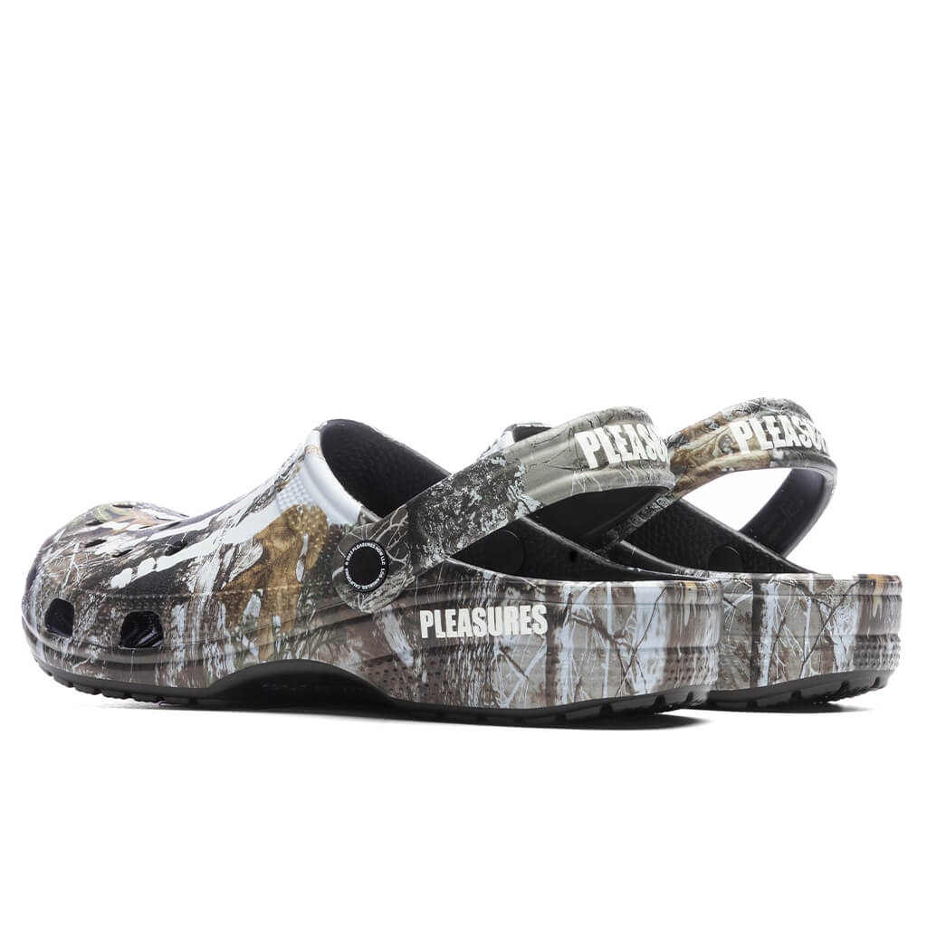 Pleasures x Crocs Classic Clog - Camo