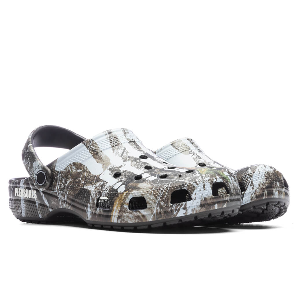 Pleasures x Crocs Classic Clog - Camo