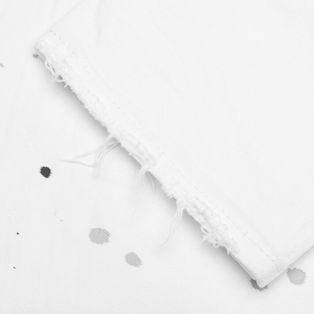 P001 - Optic White Paint Blowout