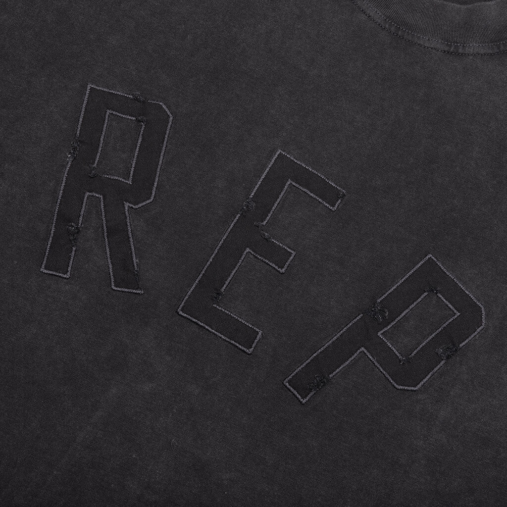 Red Applique T-Shirt - Vintage Black