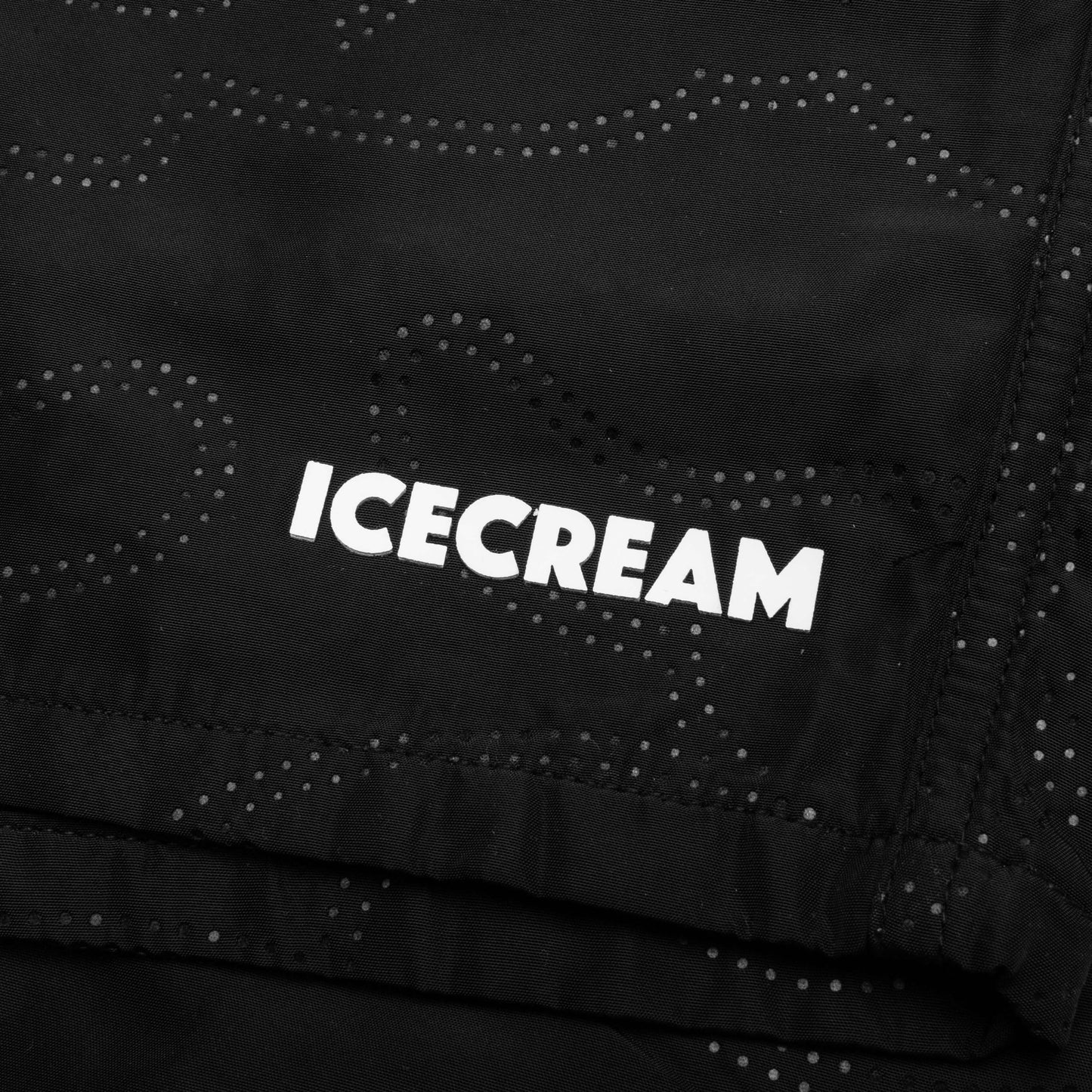 Running Dog Short - Black