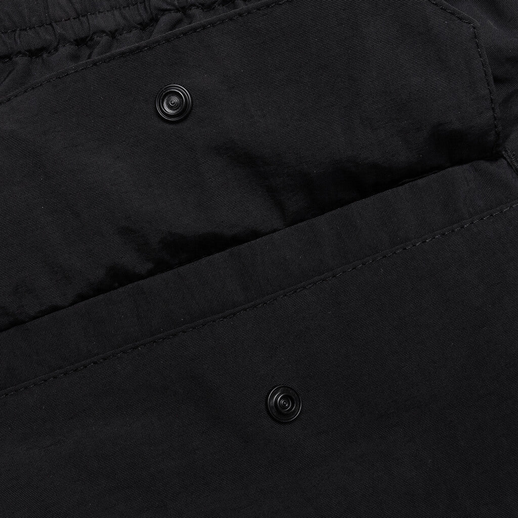 Running Dog Shorts - Black