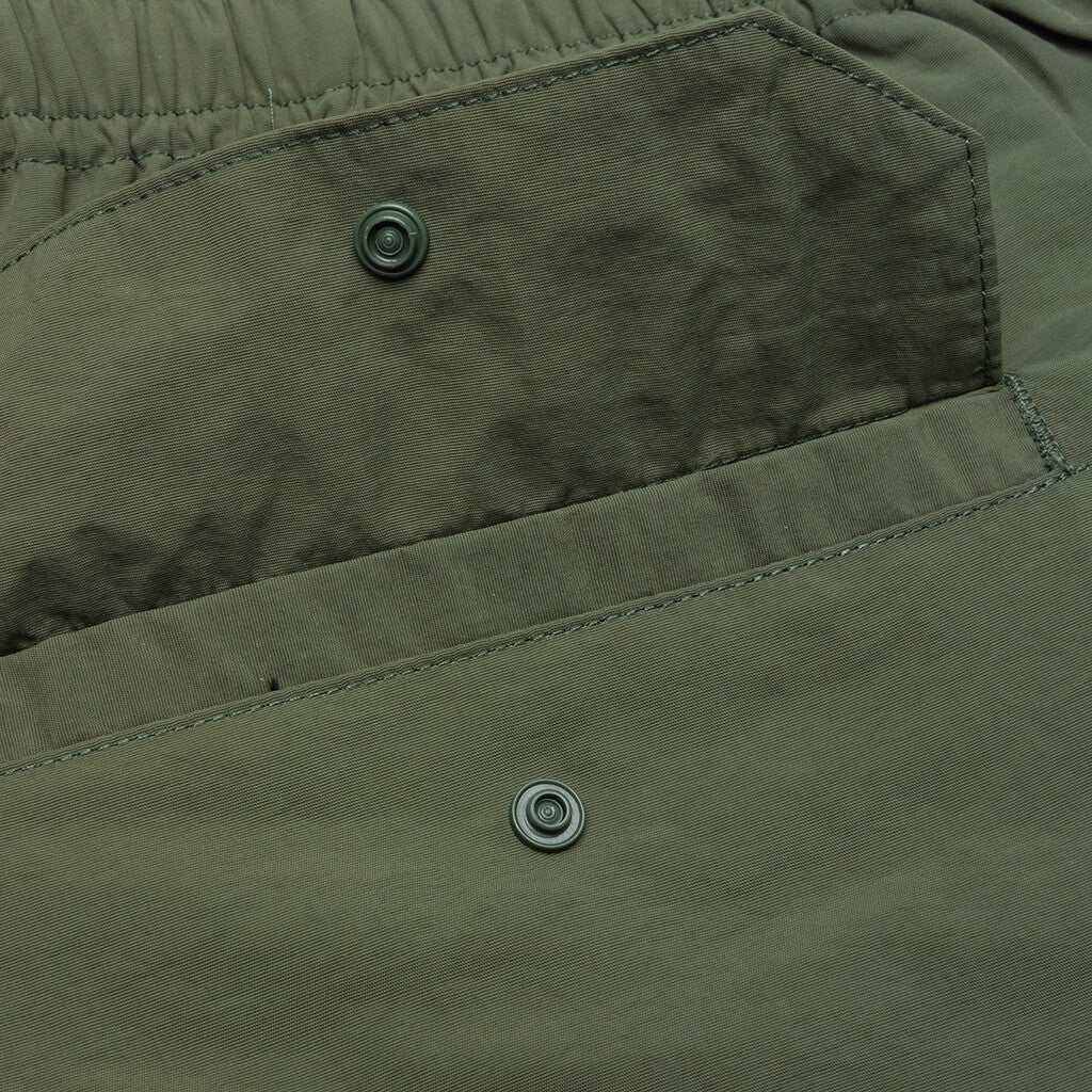 Running Dog Shorts - Four Leaf Clover