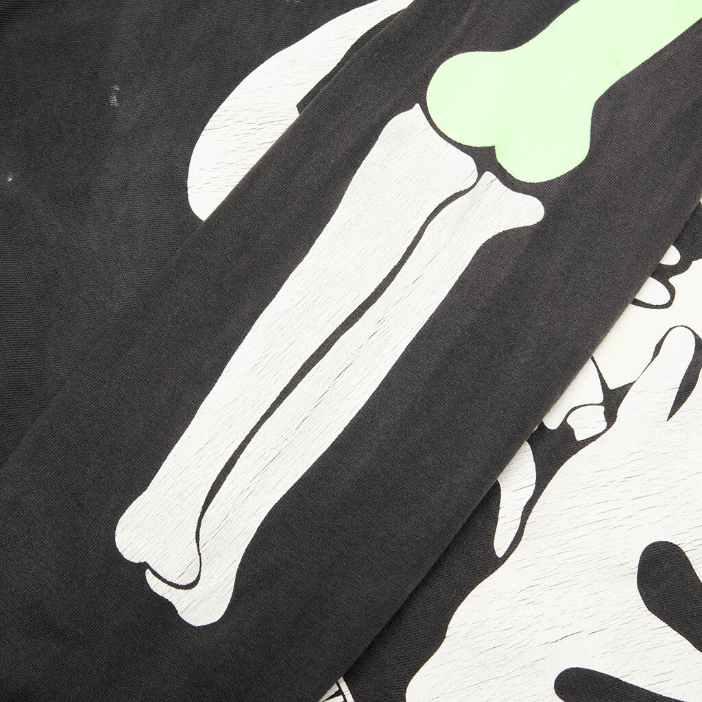 Saint M6 x Bounty Hunter Bone L/S T-Shirt - Black