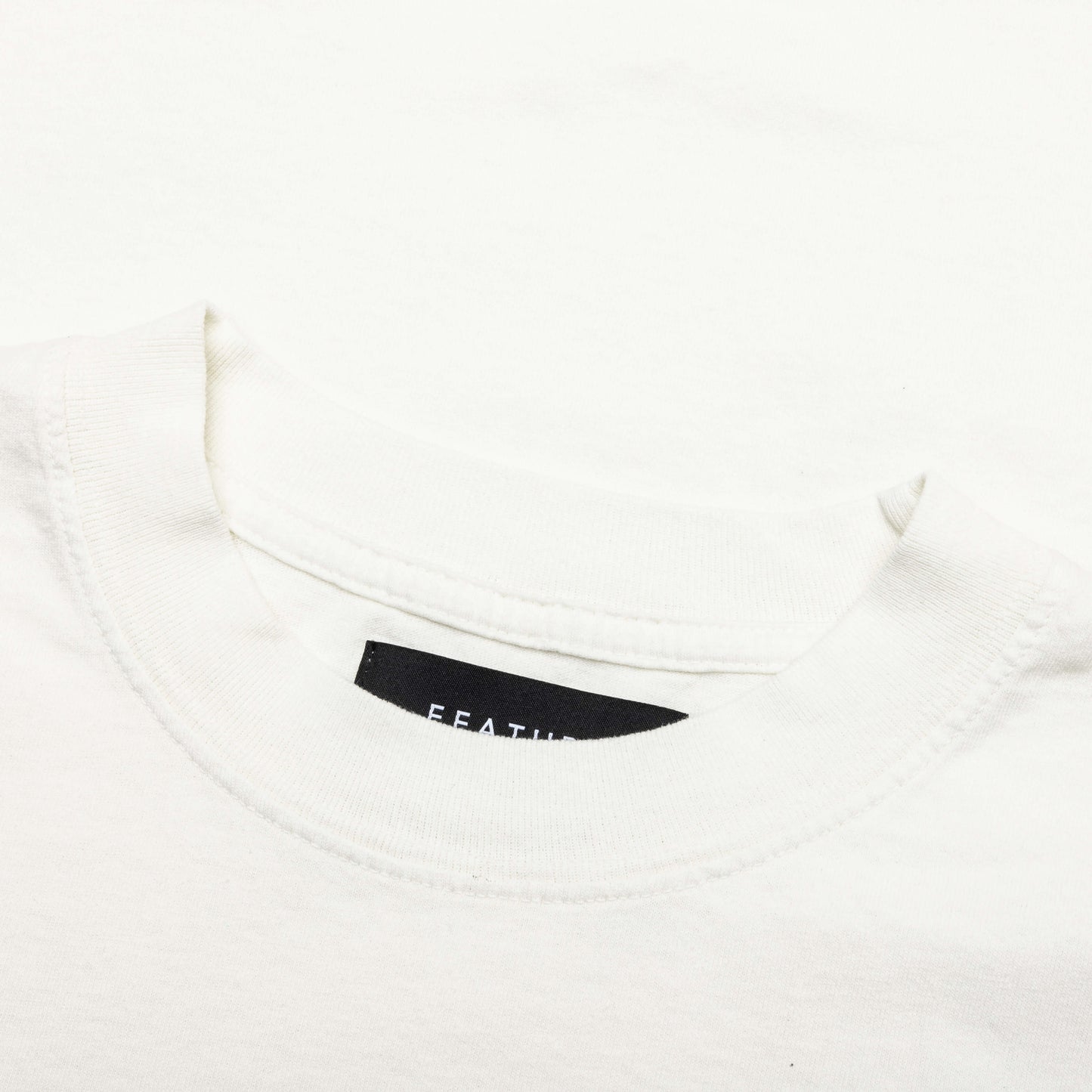 Stardust Tee - Cannoli Cream