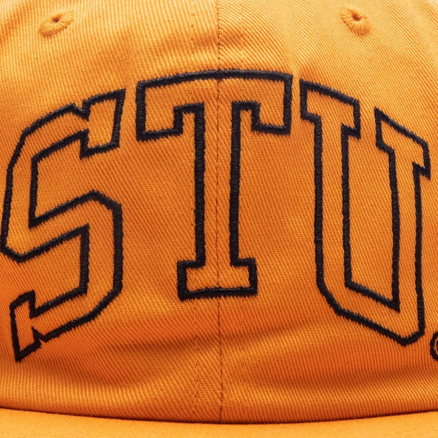 Stu Arch Strapback Cap - Uni Gold