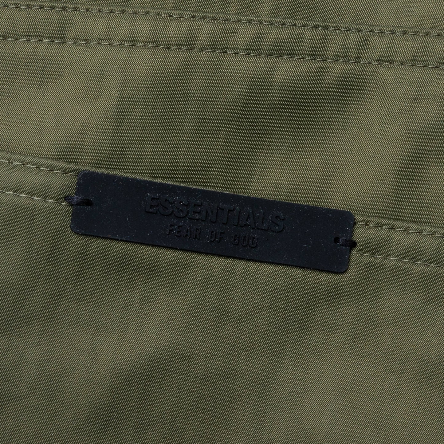 Textured Nylon 5-Pocket Pant - Military