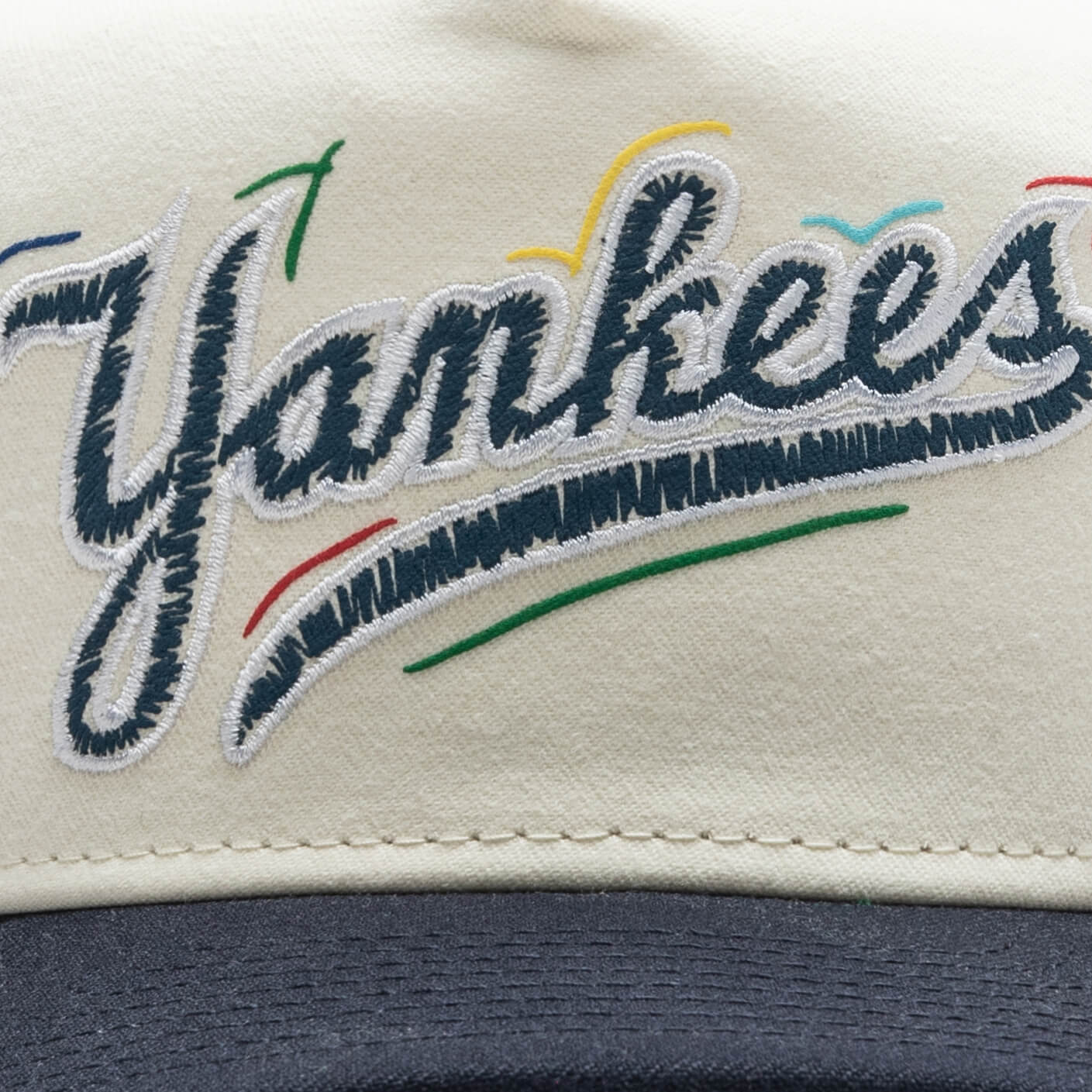The Golfer Snapback Team Scribble - New York Yankees