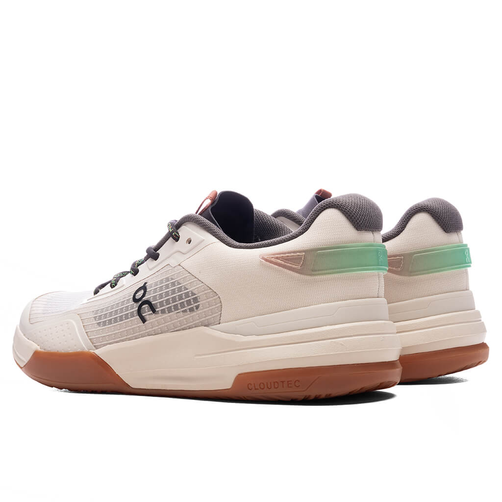 The ROGER Advantage Z5 - Cream/Almond