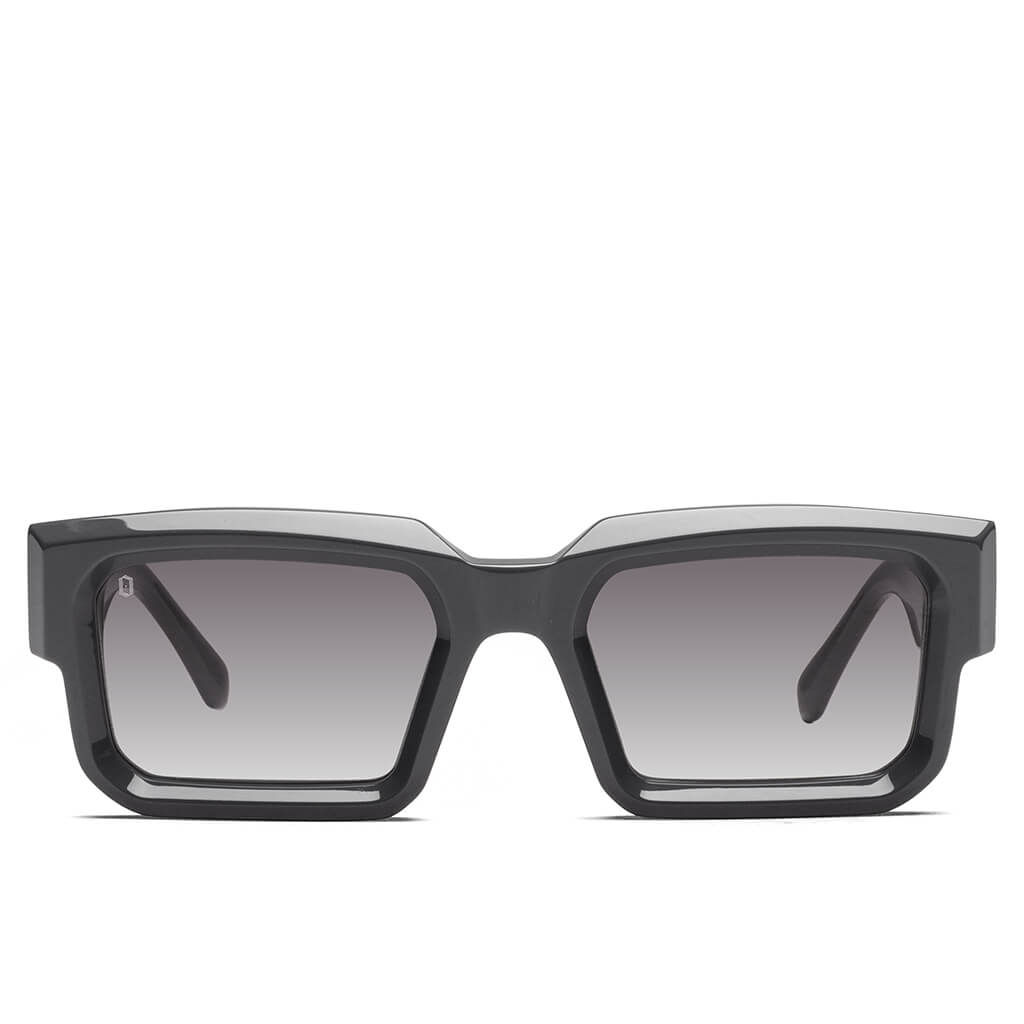 Titan - Storm Grey