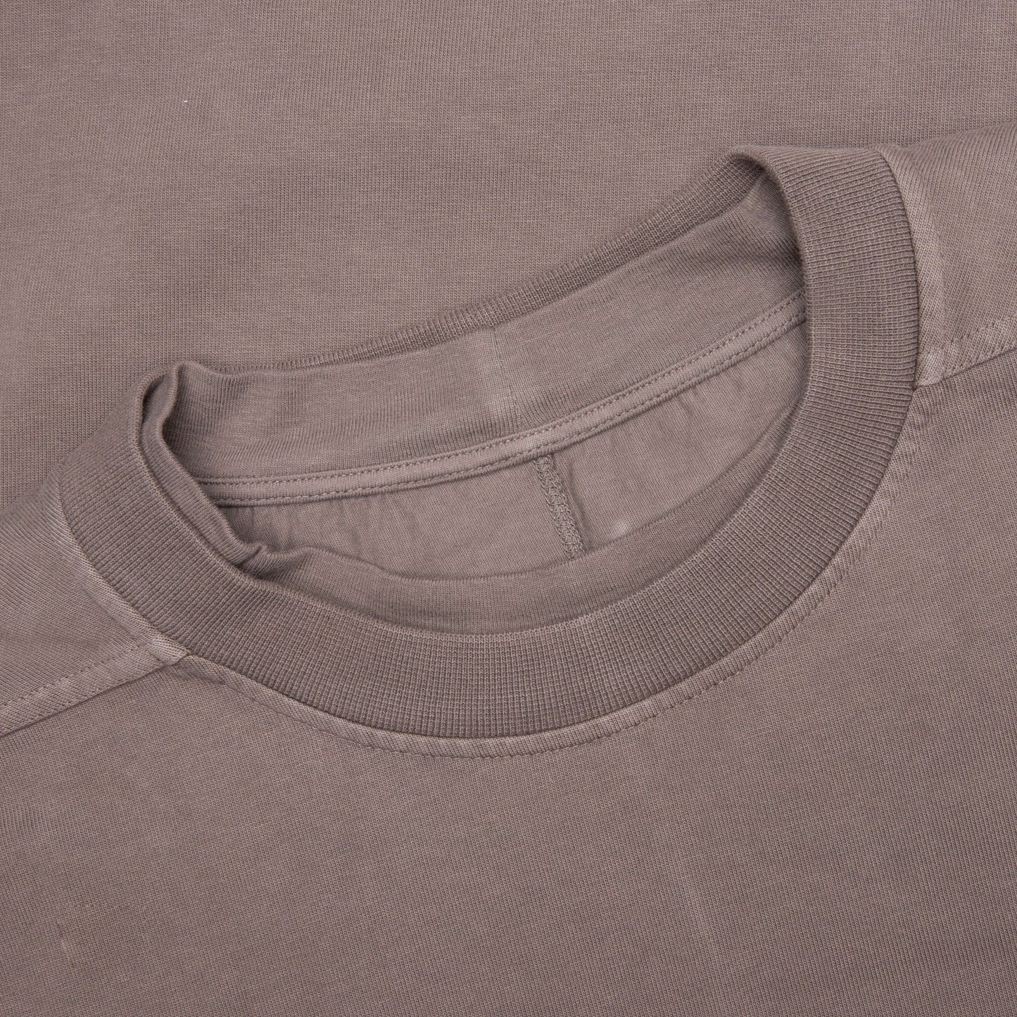 Tommy Hustler Sweatshirt - Dust