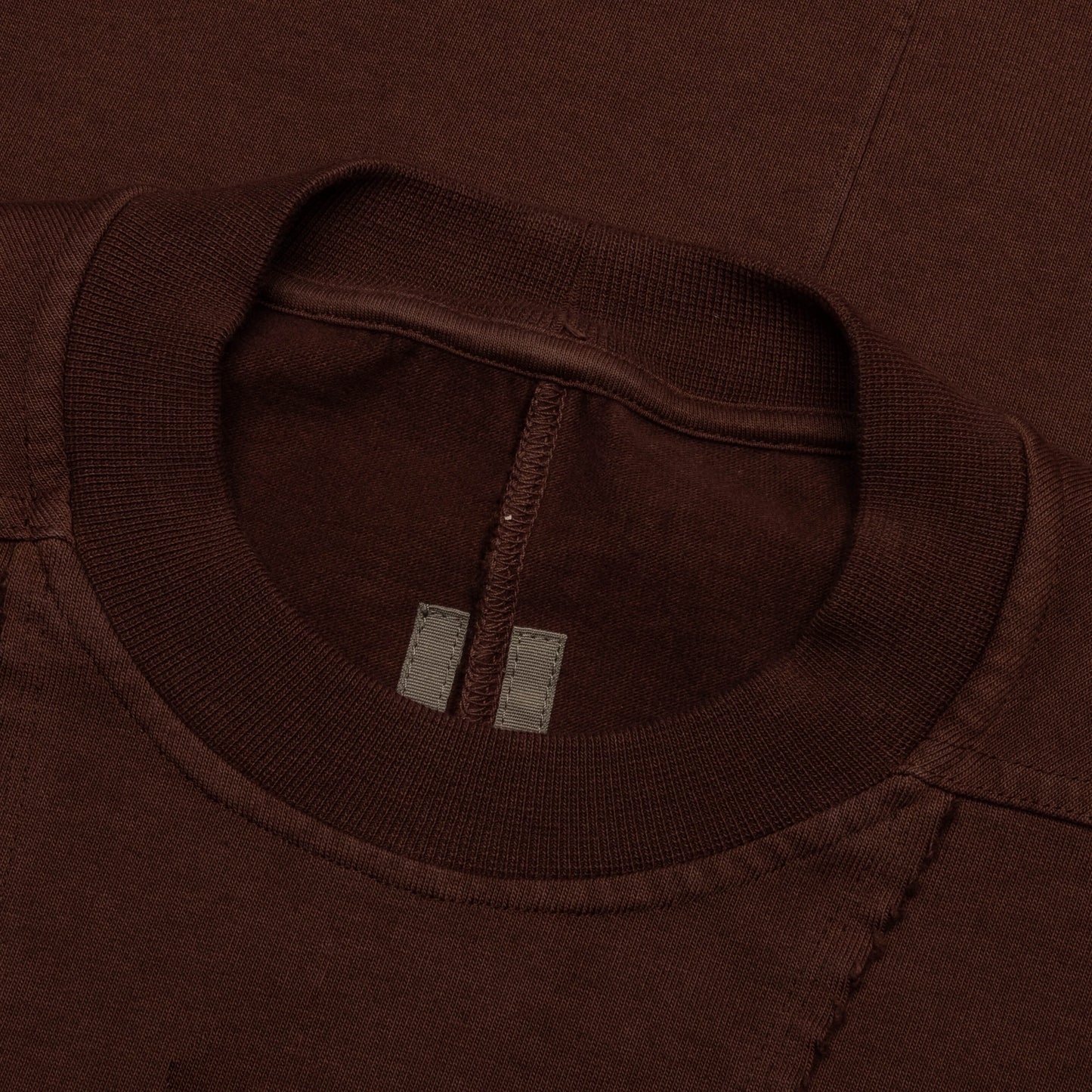 Tommy T T-Shirt - Terra
