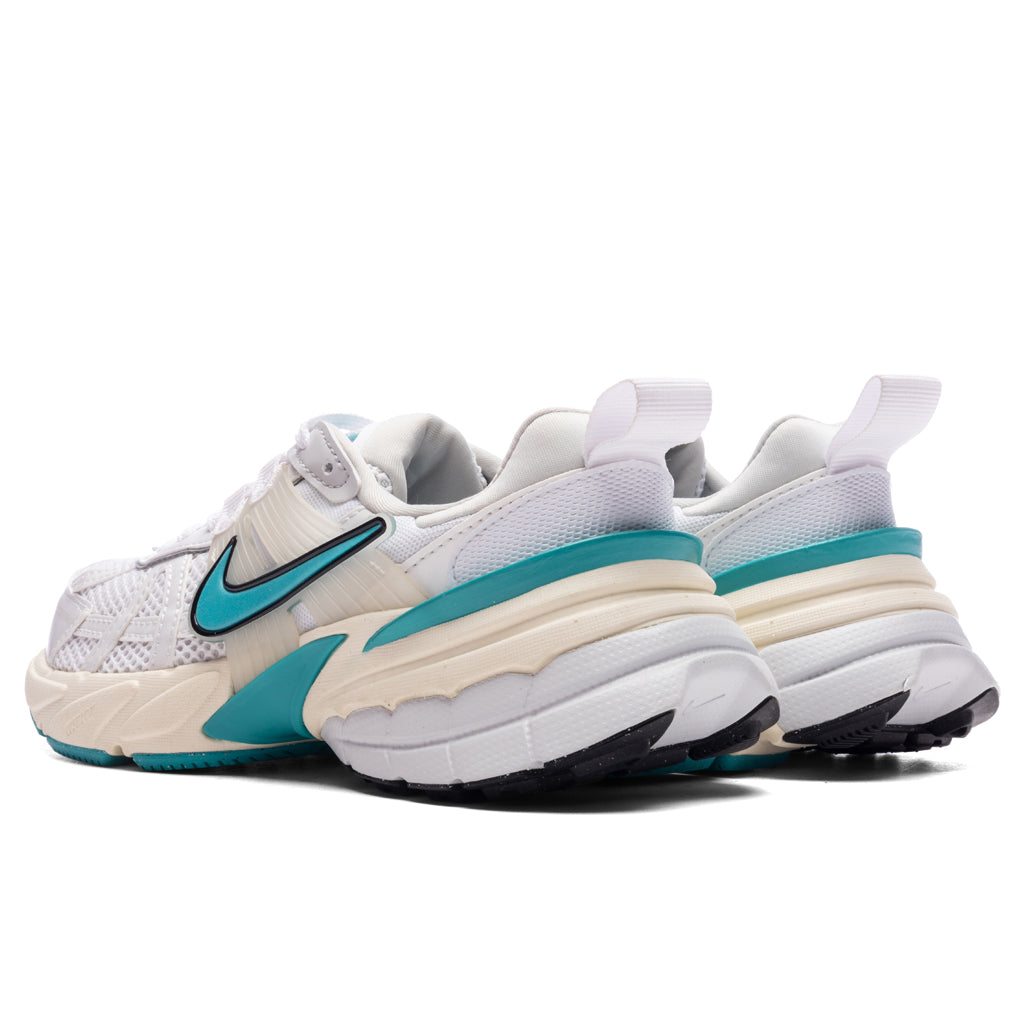Women's V2K Run - White/Dusty Cactus/Coconut Milk