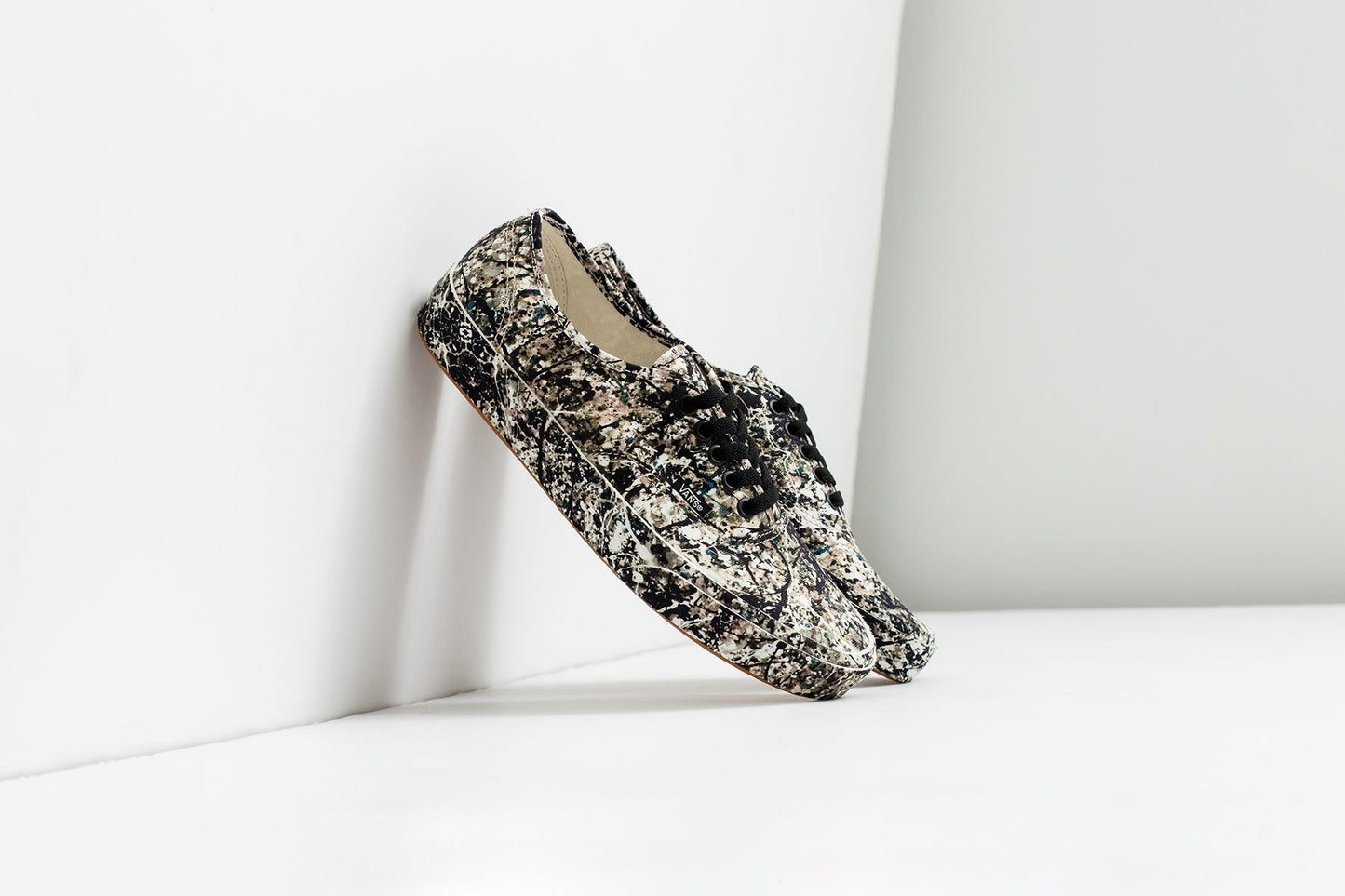 Vans x MoMA Authentic - Jackson Pollock