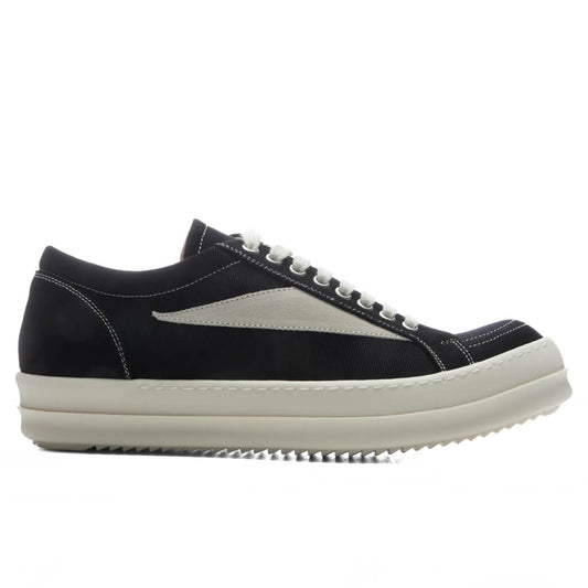 Vintage Sneaks - Black/Milk