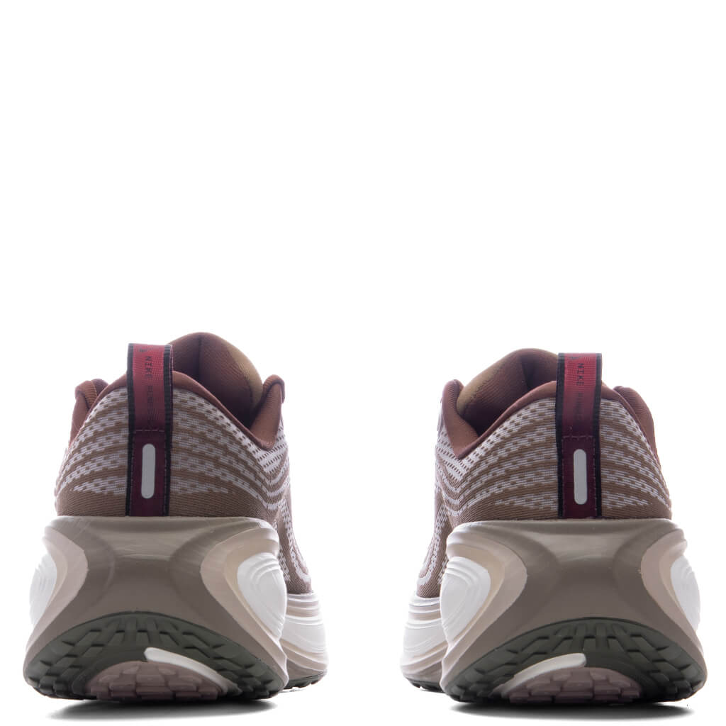 Vomero Plus - Caldera Brown/Dark Field Brown
