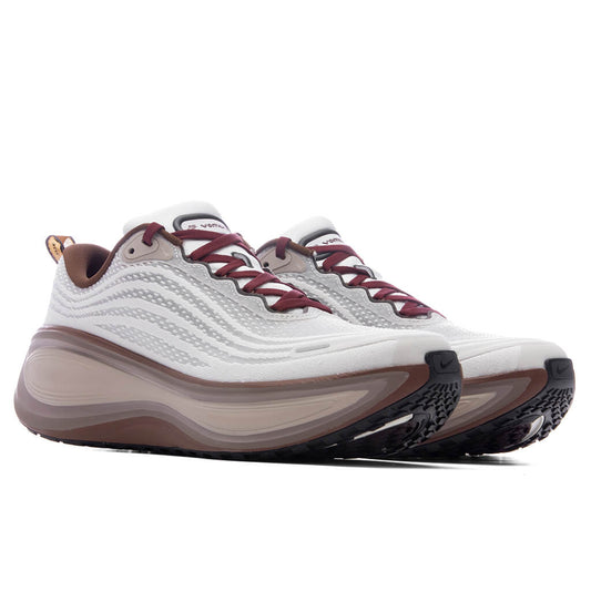 Vomero Plus - Sail/Baroque Brown