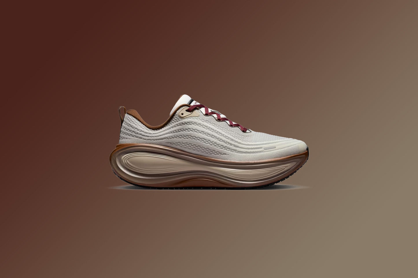 Vomero Plus - Sail/Baroque Brown