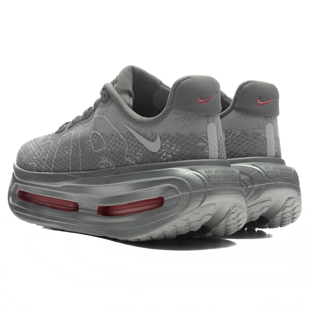 Women's Vomero Premium 'Fleur De Lis' - Geyser Grey/Peony/Metallic Silver