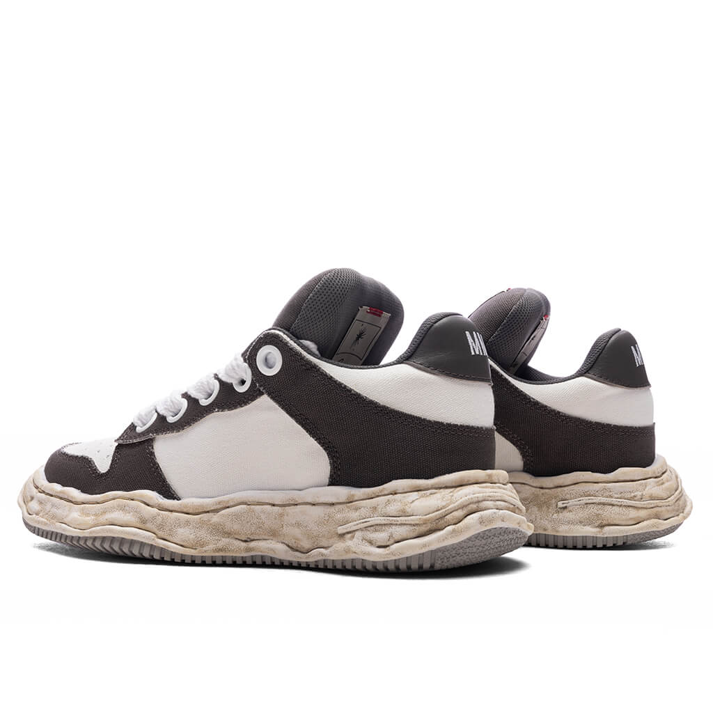 Wayne Puffer Low OG Sole - Grey/White