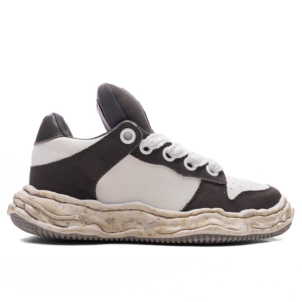 Wayne Puffer Low OG Sole - Grey/White