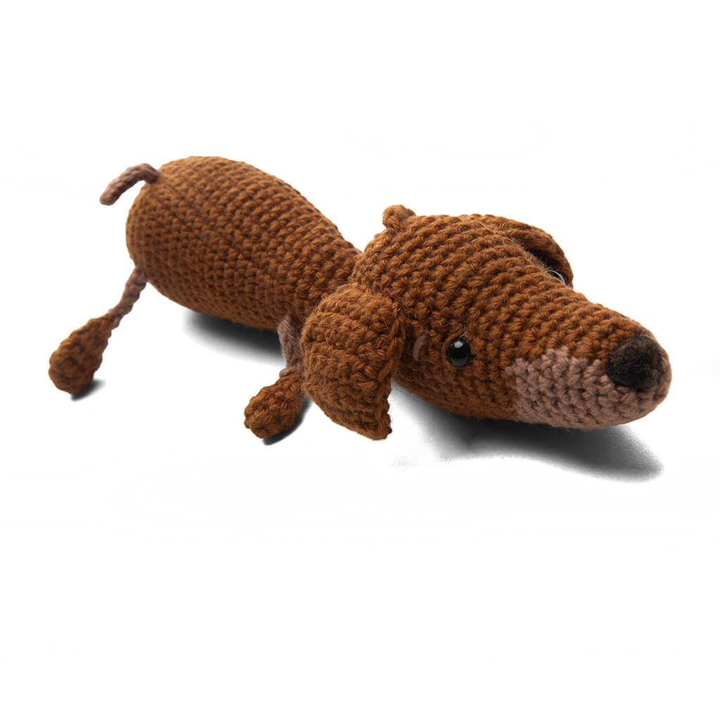 Whiskey Crochet Doxie Keychain - Dark Khaki