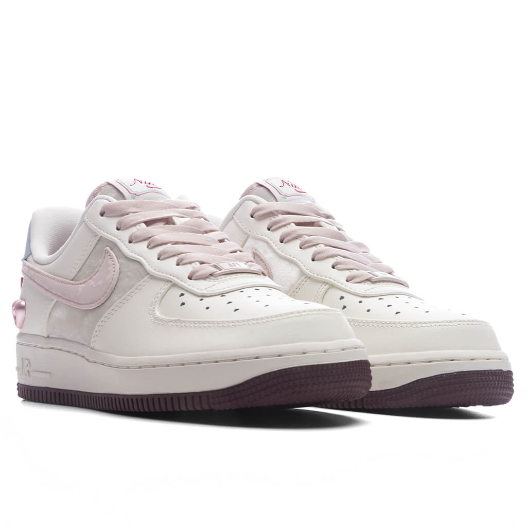 Women's Air Force 1 '07 'Valentine's Day' - Sail/Silt Red/Light Armory Blue