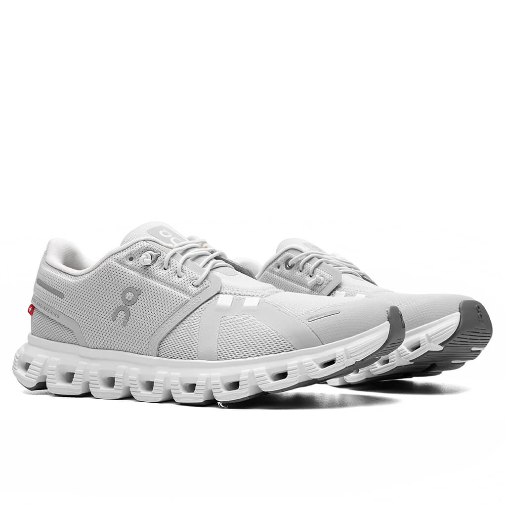 Cloud 6 - Glacier/White
