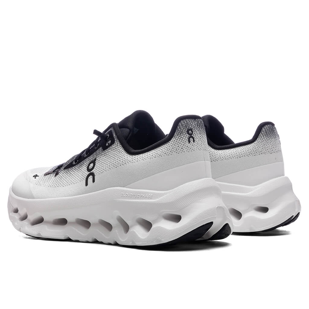 Women's Cloudtilt - Black/Ivory
