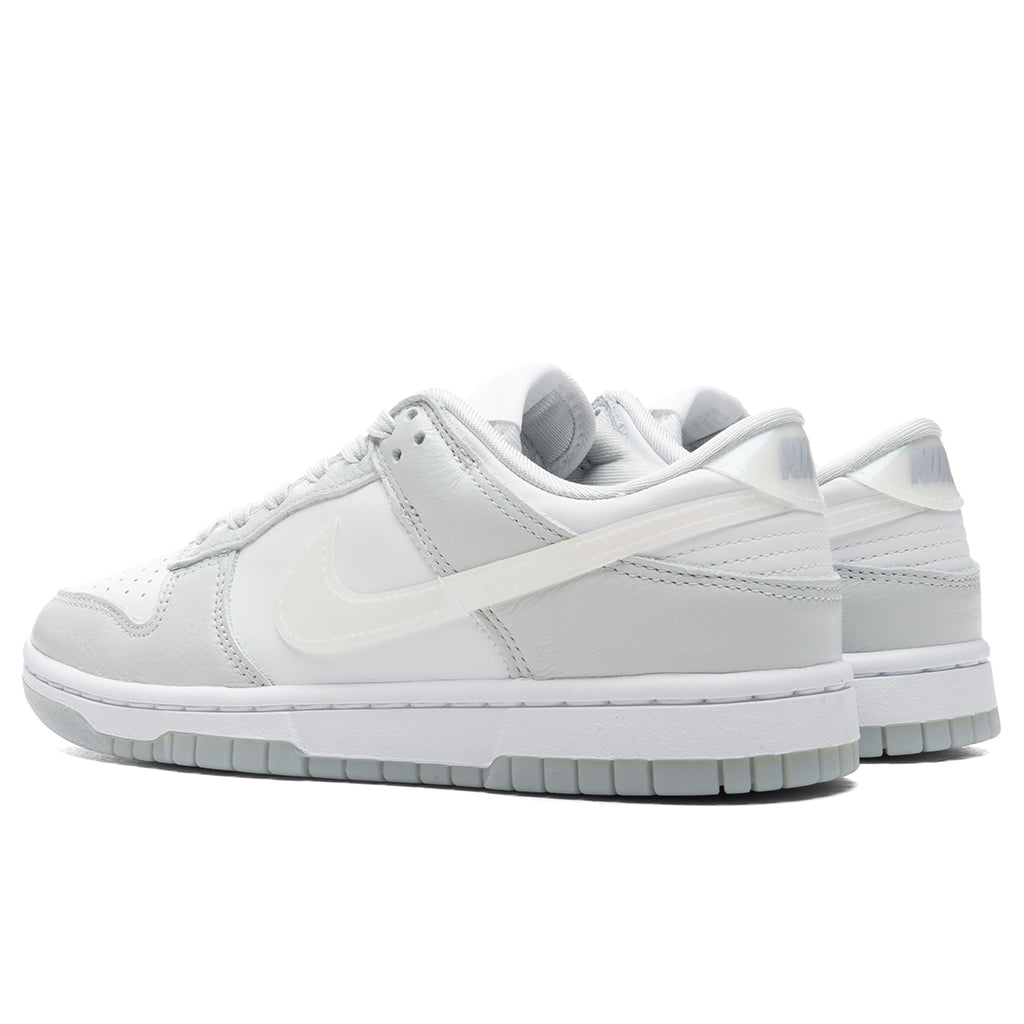 Women's Dunk Low - Photon Dust/Multi Color/White/Blue Ice